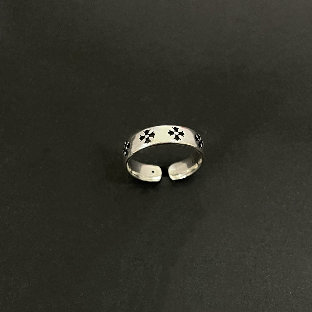 Crosses Silver Band