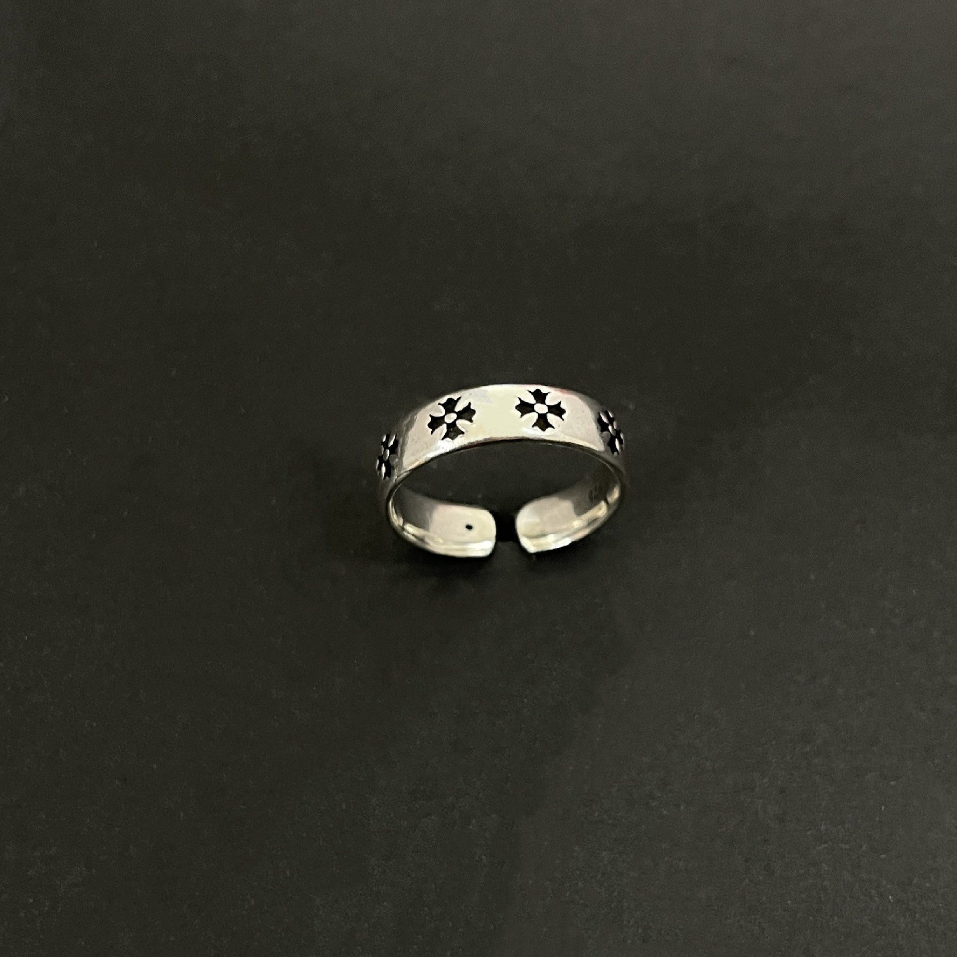 Crosses Silver Band